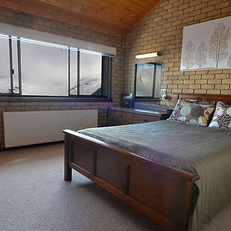 Lawlers 2 Apartamento Hotham Heights Exterior foto